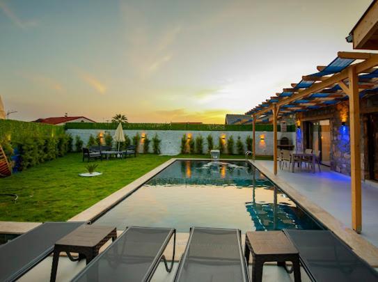 Villa Ege & Villa Yigit & Villa Yagiz - Happy Villalari Fethiye Exteriör bild